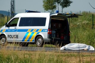 Cyklista na elektrokole narazil do zábradlí, našli ho mrtvého - Novinky